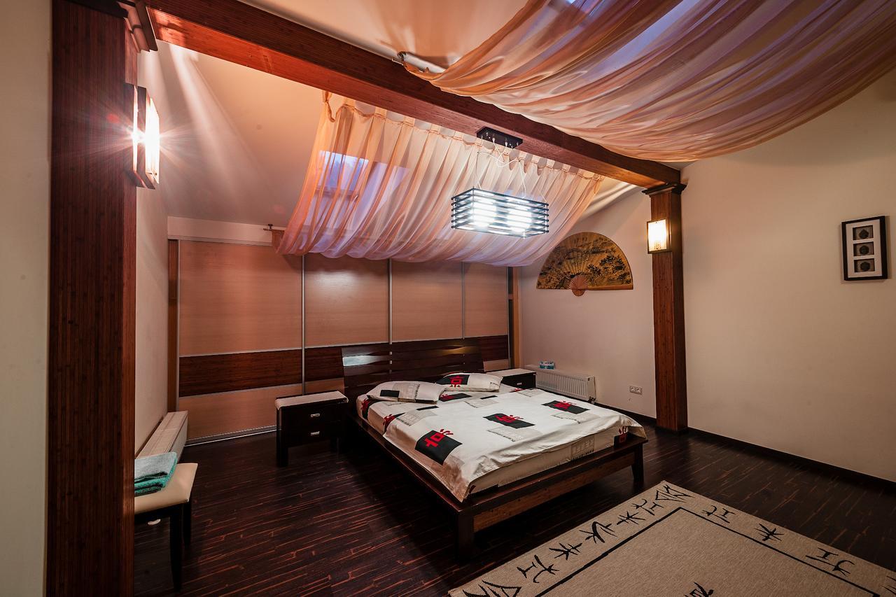 Ferienwohnung Deribasovskaya Tsentr Odessa Exterior foto