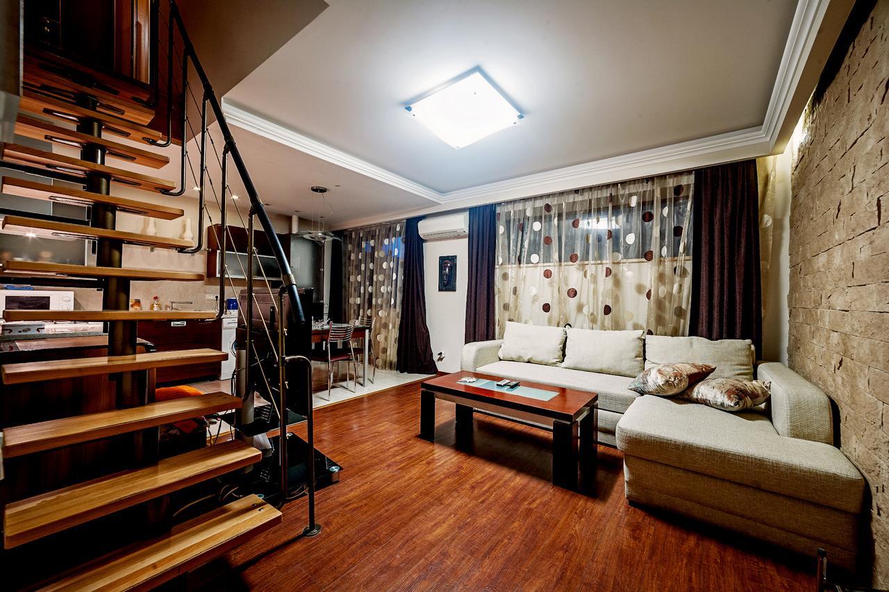 Ferienwohnung Deribasovskaya Tsentr Odessa Exterior foto